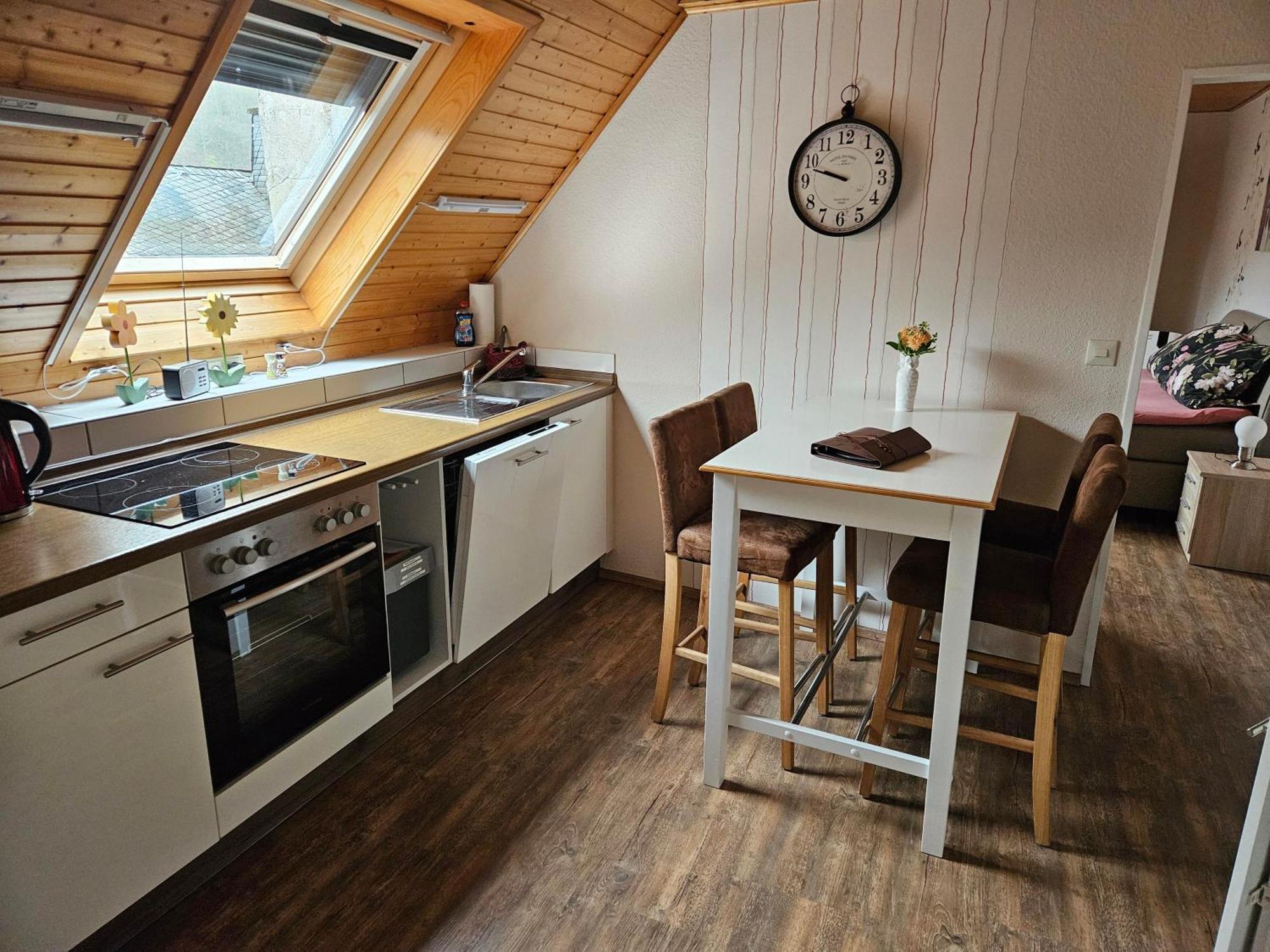 Mathildas Ferienwohnung Hatzenport エクステリア 写真